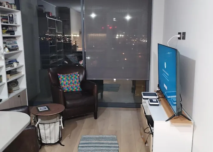 Alquilo Pequeno Y Comodo Cuarto En Agradable Departamento